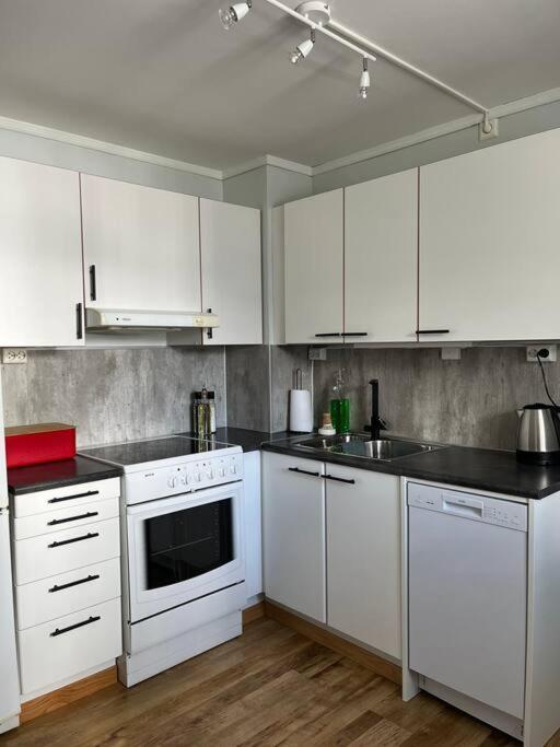 Cozy Ground Floor Apartment Tromsø Eksteriør billede